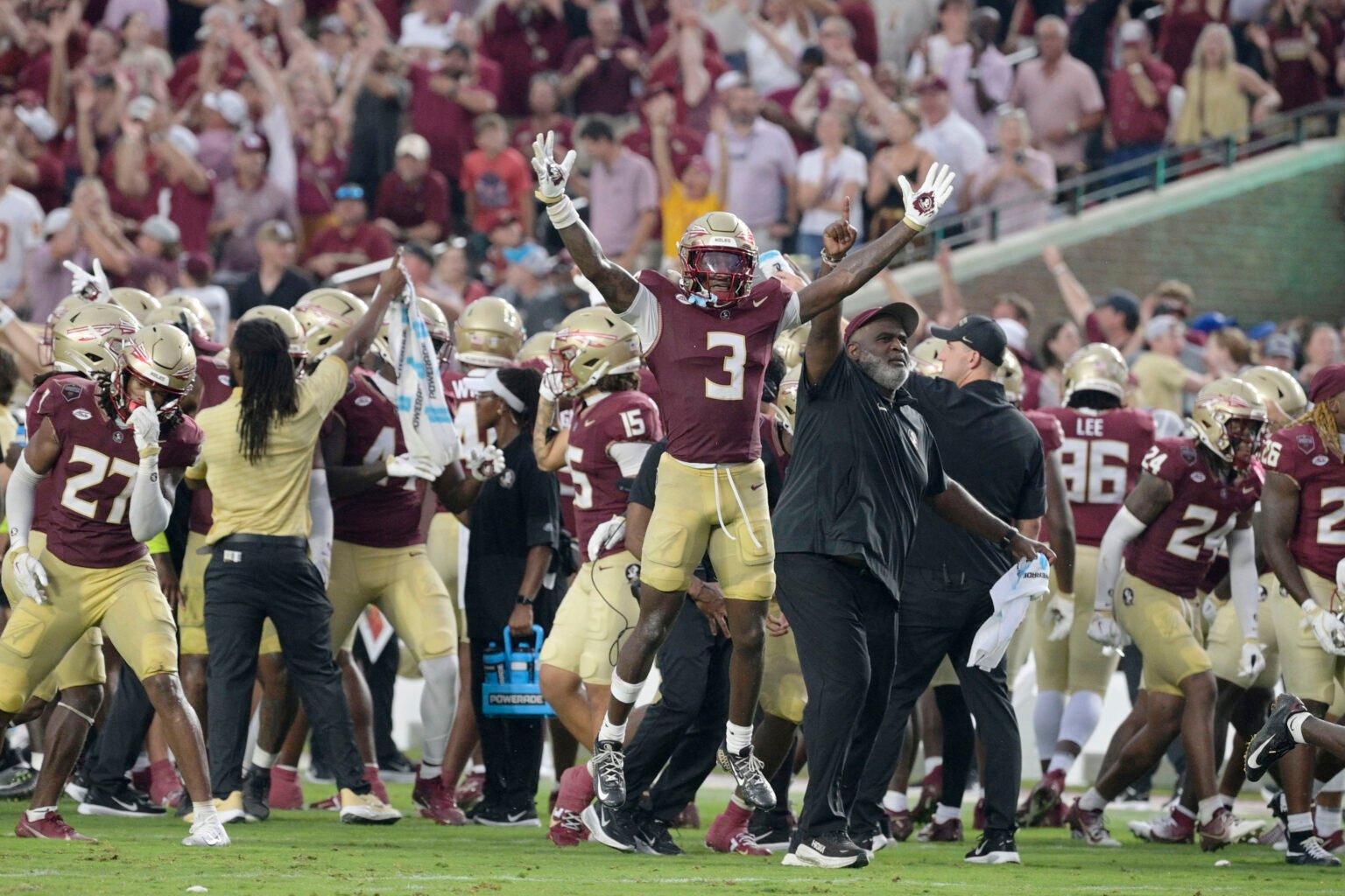 Florida State Stuns No. 8 Alabama Hands Tide First Season-Opening Loss in 24 Years